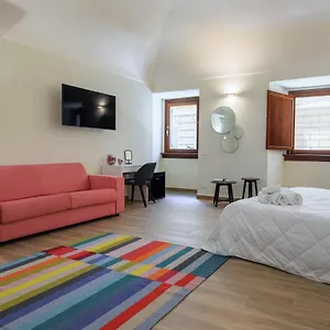 Mater Rooms&suites, Self Check In Gasthof