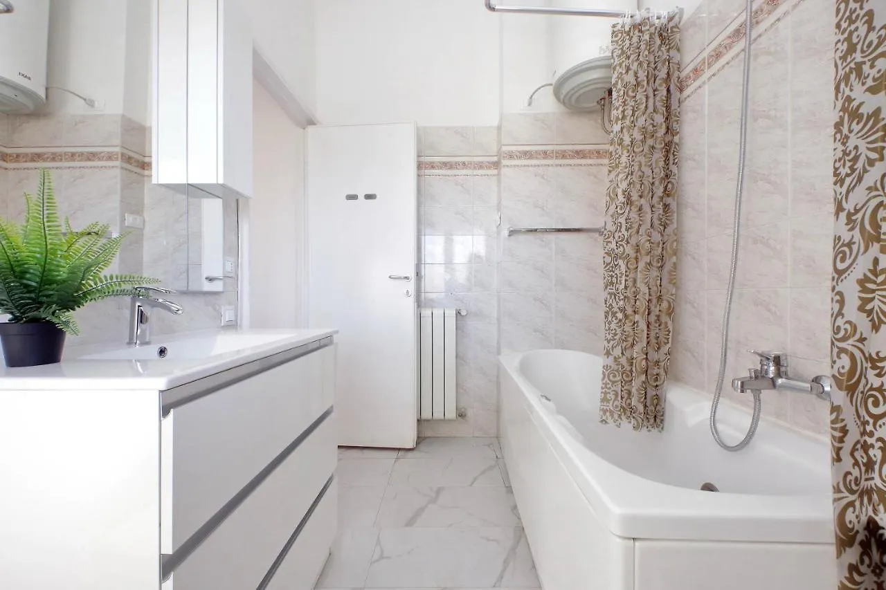Zucchi Rooms Rome 0*,