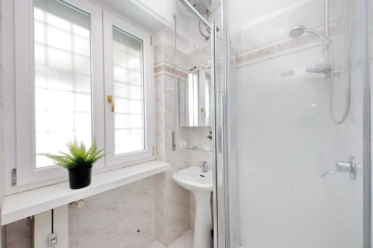 Zucchi Rooms Řím Penzion
