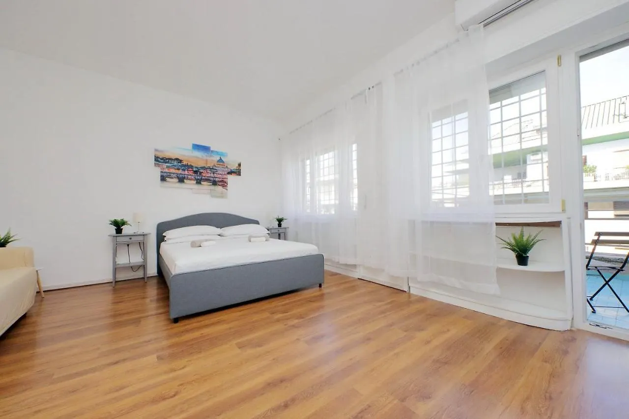 Penzion Zucchi Rooms Řím